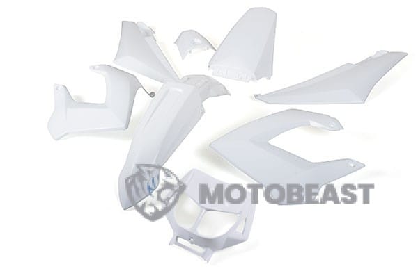 Derbi Senda STR8 baltas plastikų komplektas