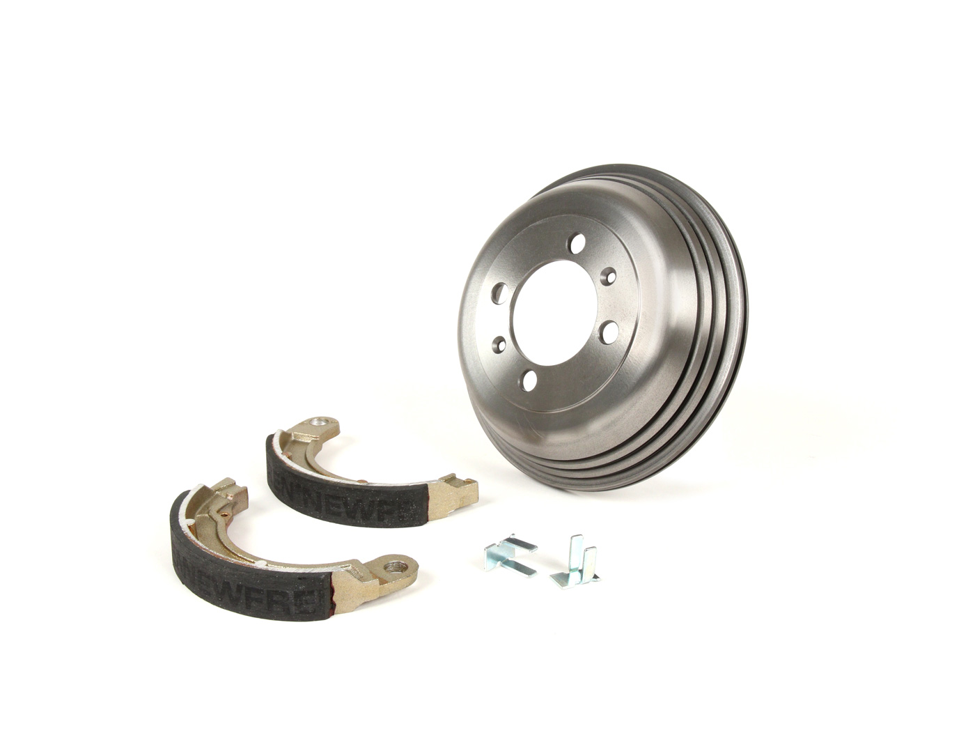 Stabdžių būgnas, galinis 8" su stabdžių kaladėlėmis, 1 inkaro kaištis -BGM PRO ketaus- Vespa Wideframe V1-15, V30-33, VU, VM, VN, VL, VB, VBA1T, VBB1T, VNB2T, VNB3T, VNA, ACMA, Hoffmannas
