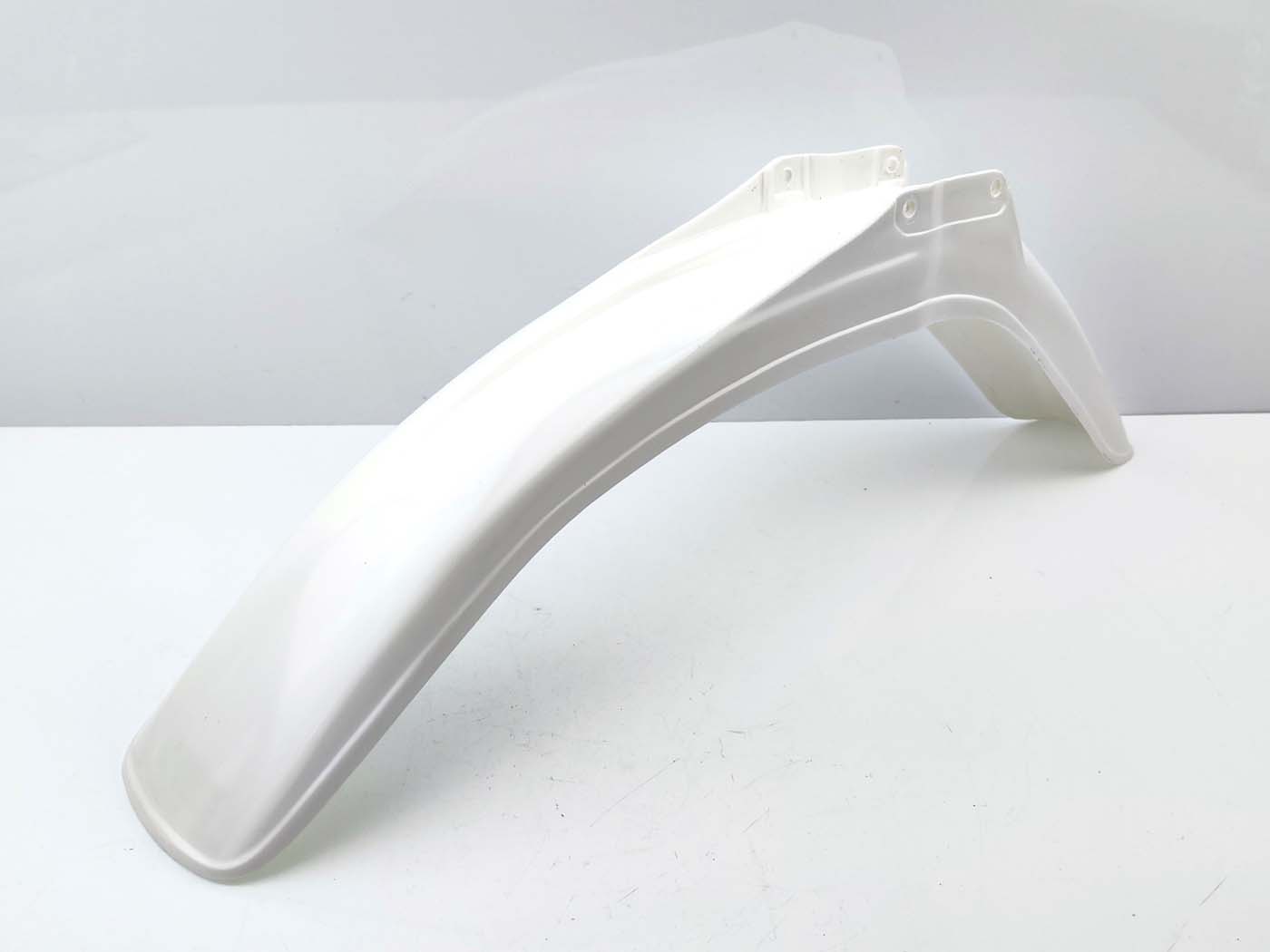 Purvasaugis baltos spalvos plastikinė priekinė ašis Honda, MT 50 A, Z, 5, 8