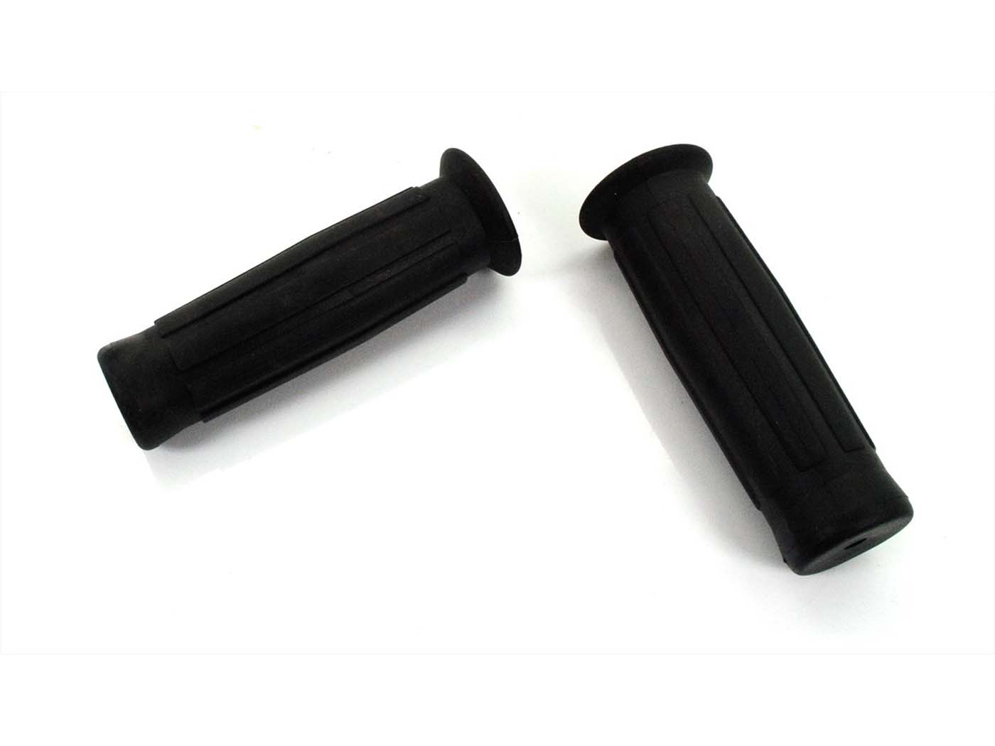 Guminių rankenų komplektas juodas 110mm 22/24mm 31mm, skirtas Peugeot, 103